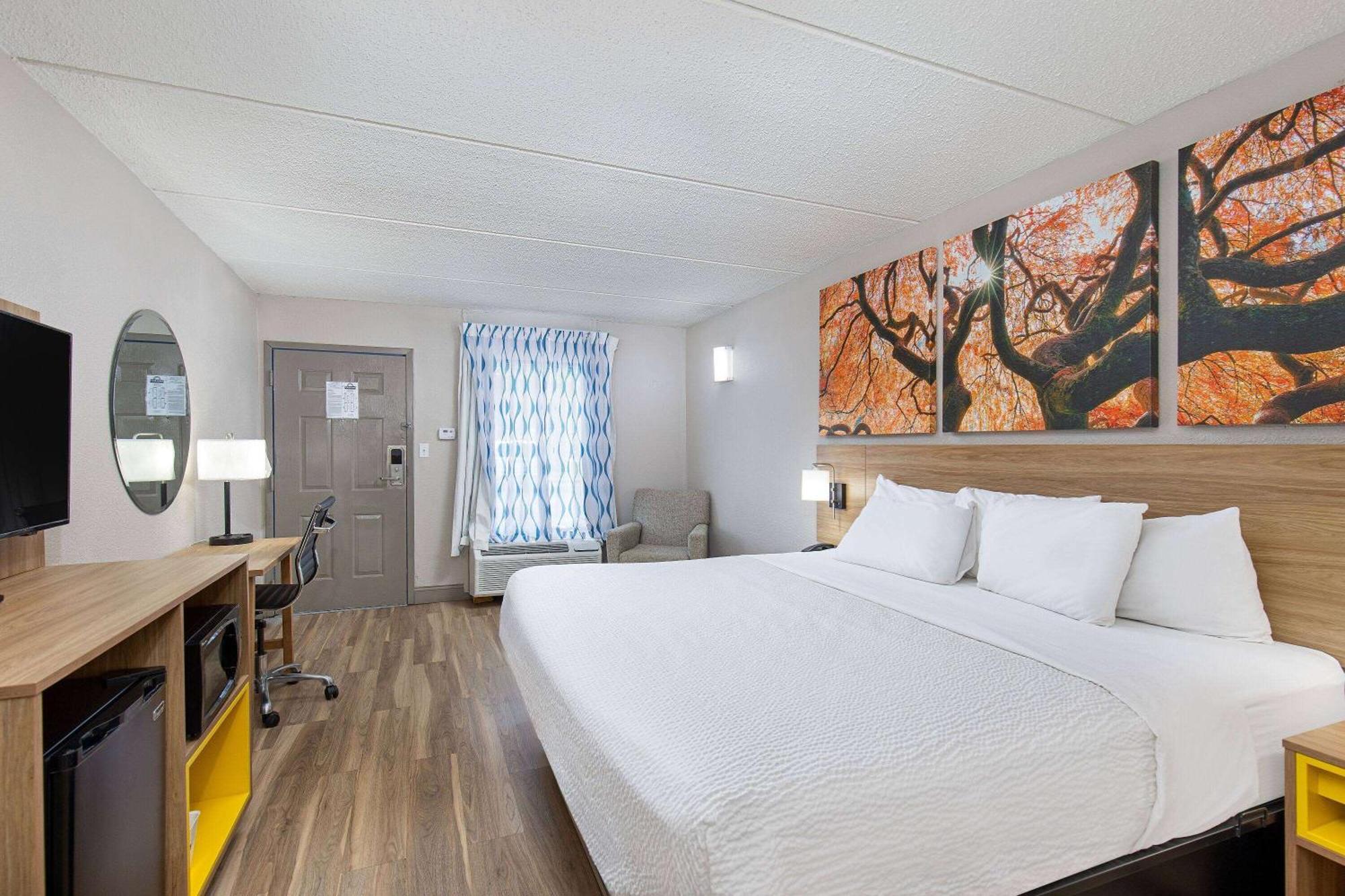 Days Inn By Wyndham Knoxville North Powell Bagian luar foto