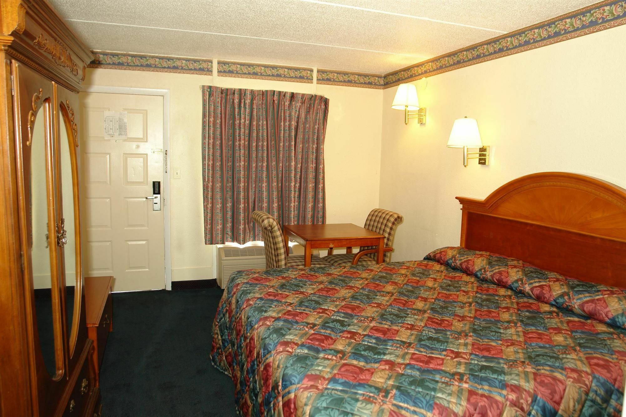 Days Inn By Wyndham Knoxville North Powell Ruang foto
